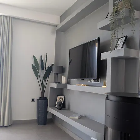 Aparthotel Thea Makrýgialos